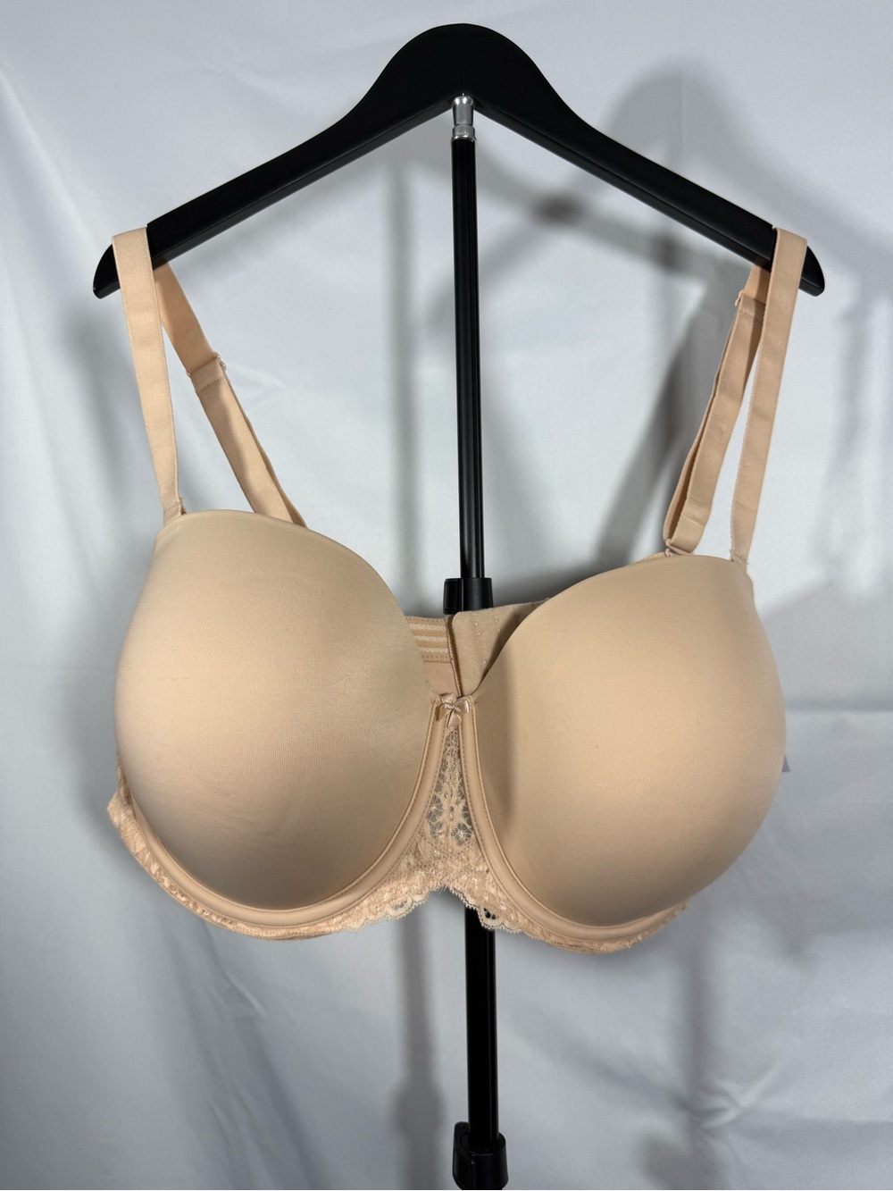 Auden 44DD Beige Strapless Bra Smooth Lightly Lined Comfort Wire NWT